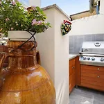 公寓 Elegantis Terrazze Al Vaticano - Your Chic Retreat In 罗马